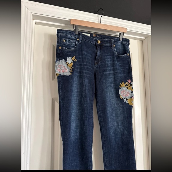 Kut from the Kloth Catherine Embroidered Boyfriend Jeans 
size 12 - Picture 2 of 12